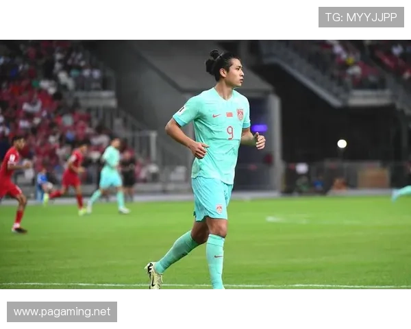 记者曝塞鸟苦练国歌或成国足世预赛未来两战关键核心力量中坚角色