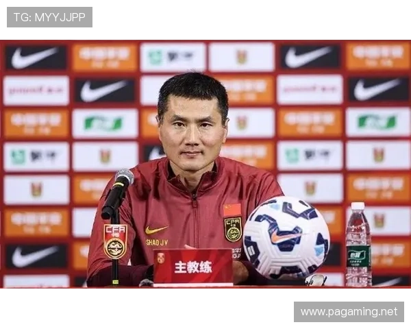 青岛西海岸主帅邵佳一遗憾赛果称再次吃到教训球队需总结提升